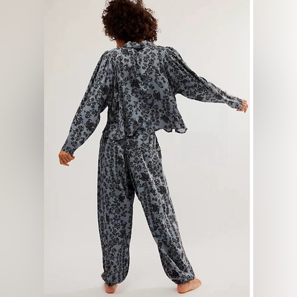 NEW Free People Steady Love Set XL - Picture 3 of 11